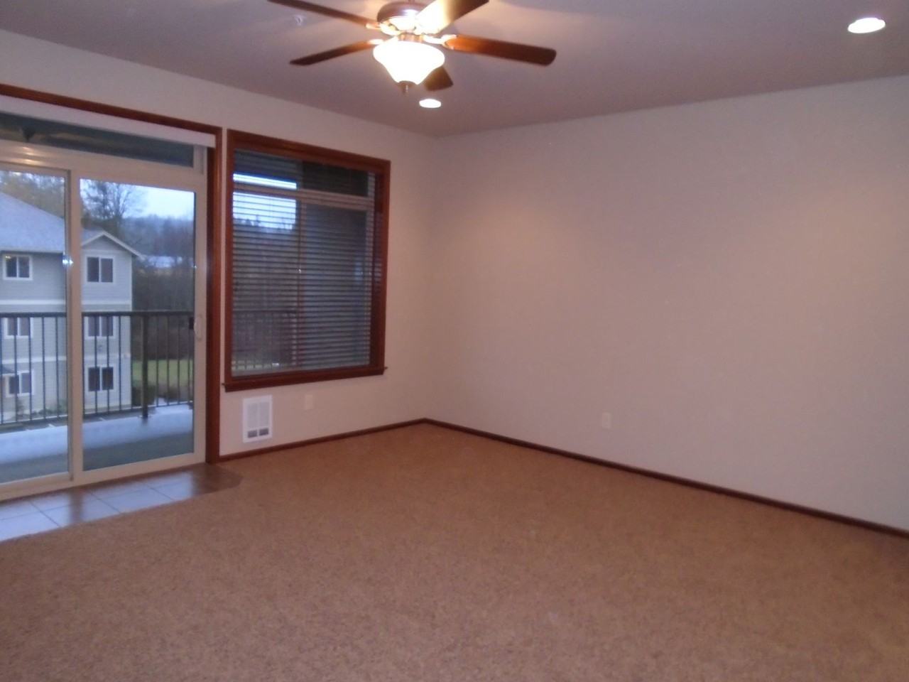 660 Telegraph Rd #B301 - Photo 5 of 16