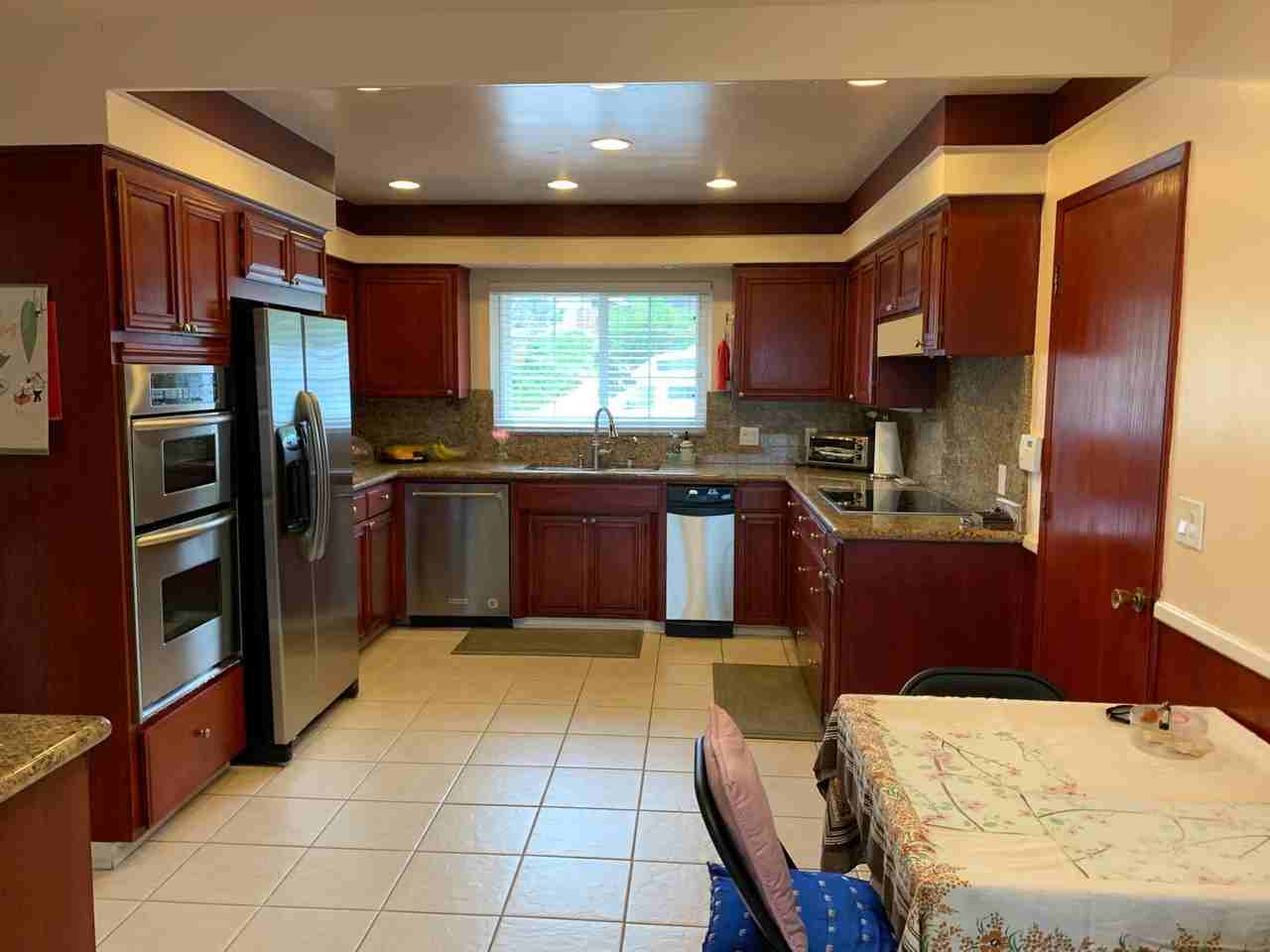 6437 Elmhurst Dr - Photo 2 of 28