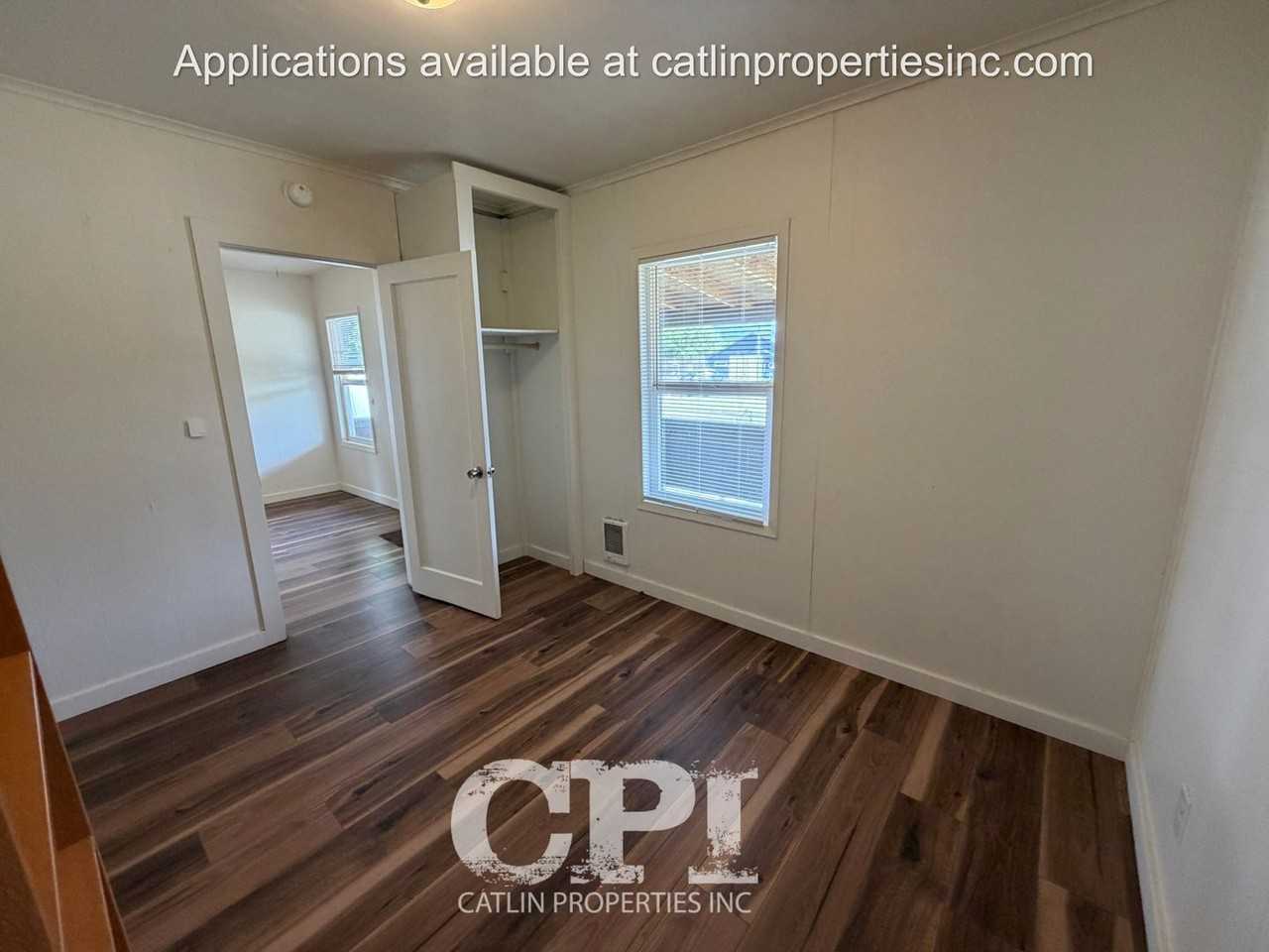 269 269 22nd Ave.-Single - Family - Photo 4 of 17