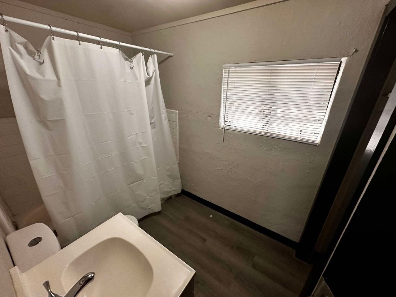 8105 W Colonial Dr Unit 7 - Photo 7 of 14