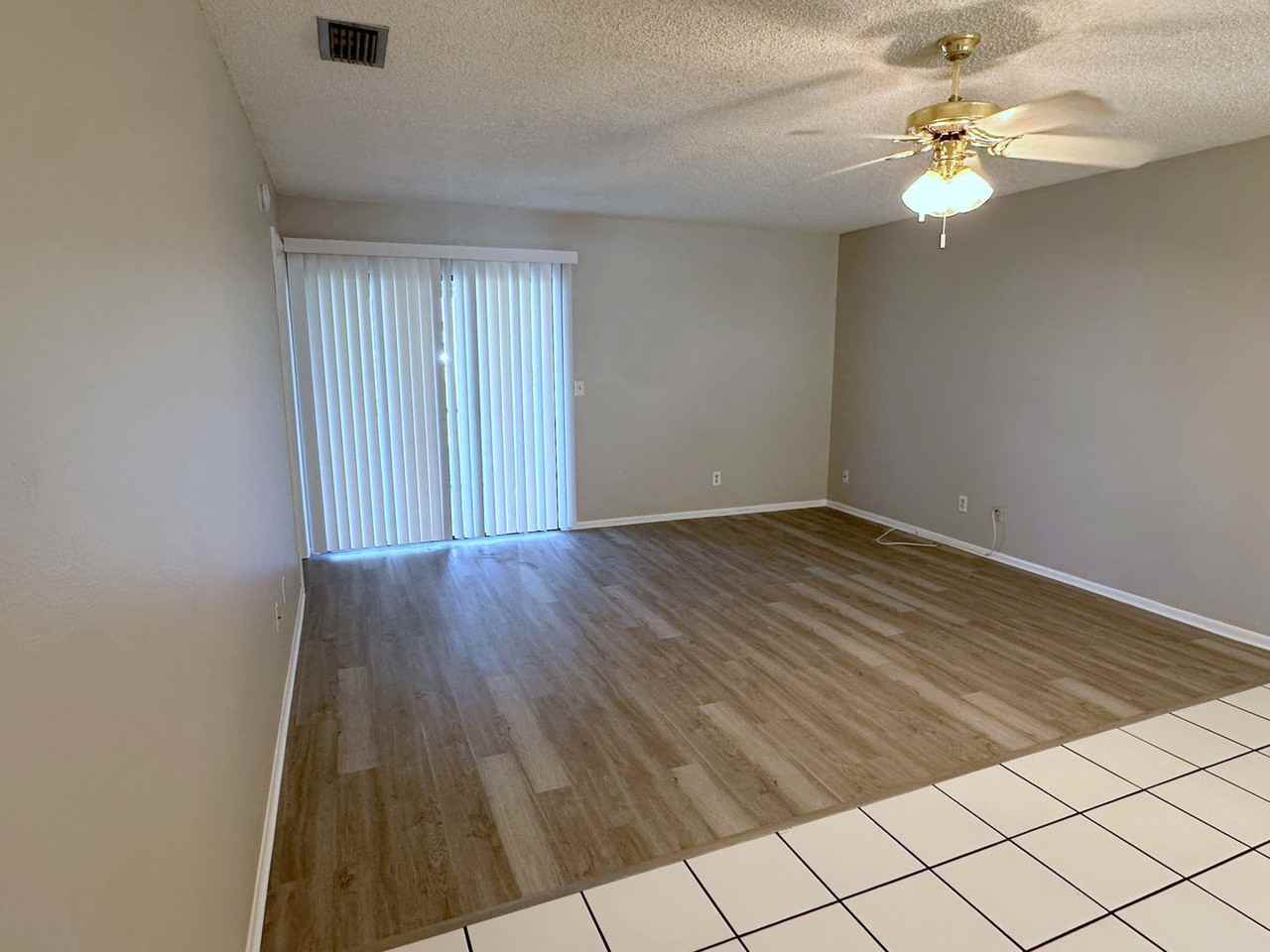 5401 Britwell Ct - Photo 3 of 25