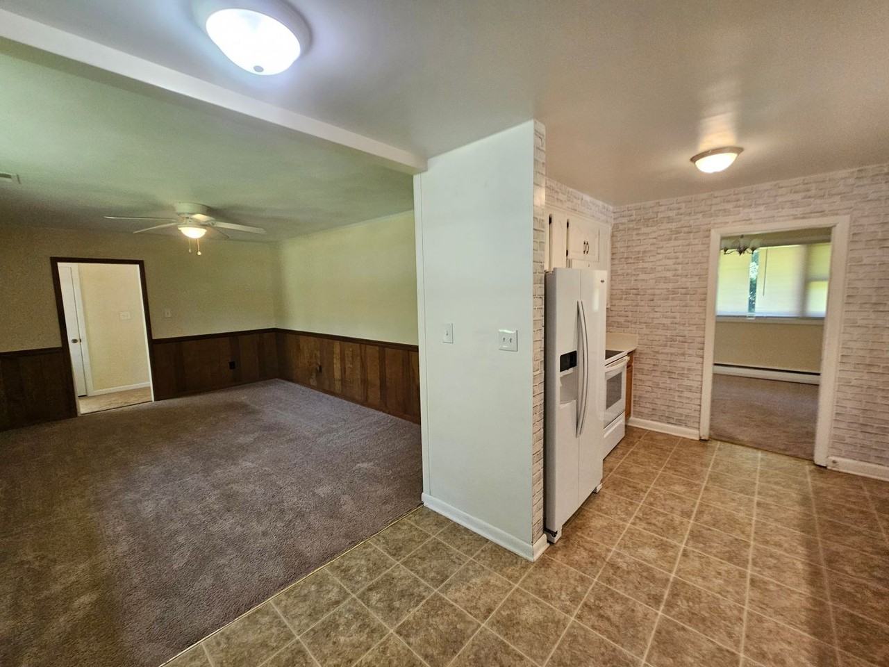 1812 Ashley Dr - Photo 5 of 20