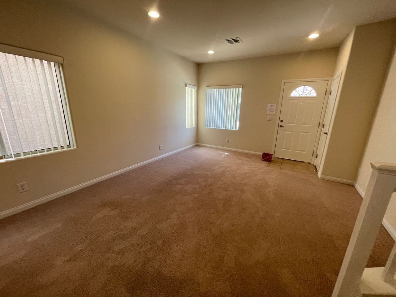 862 Park Walk Ave - Photo 5 of 17