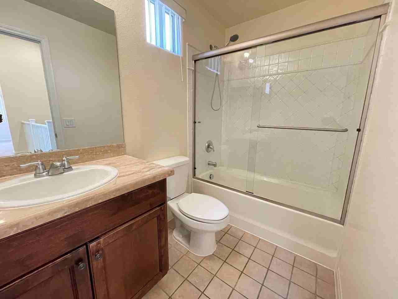 862 Park Walk Ave - Photo 6 of 17