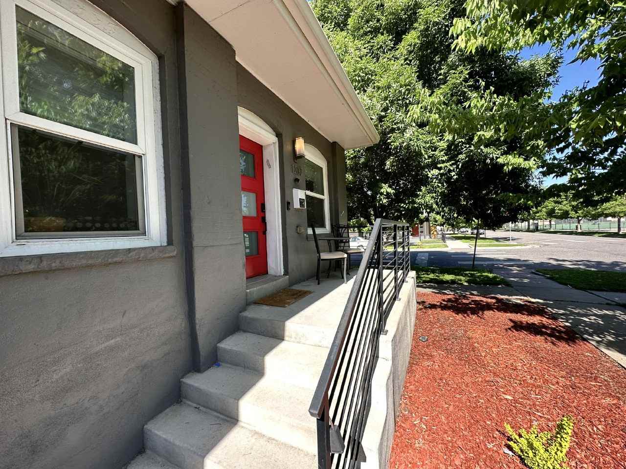 1337 E 33rd Ave - Photo 4 of 24