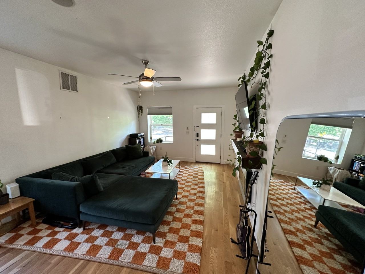 1337 E 33rd Ave - Photo 7 of 24