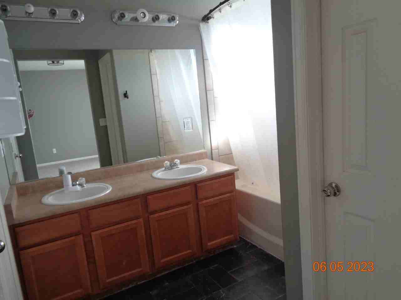 7958 Parsonage Ln - Photo 5 of 25