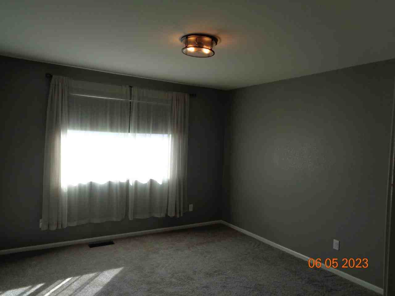 7958 Parsonage Ln - Photo 7 of 25