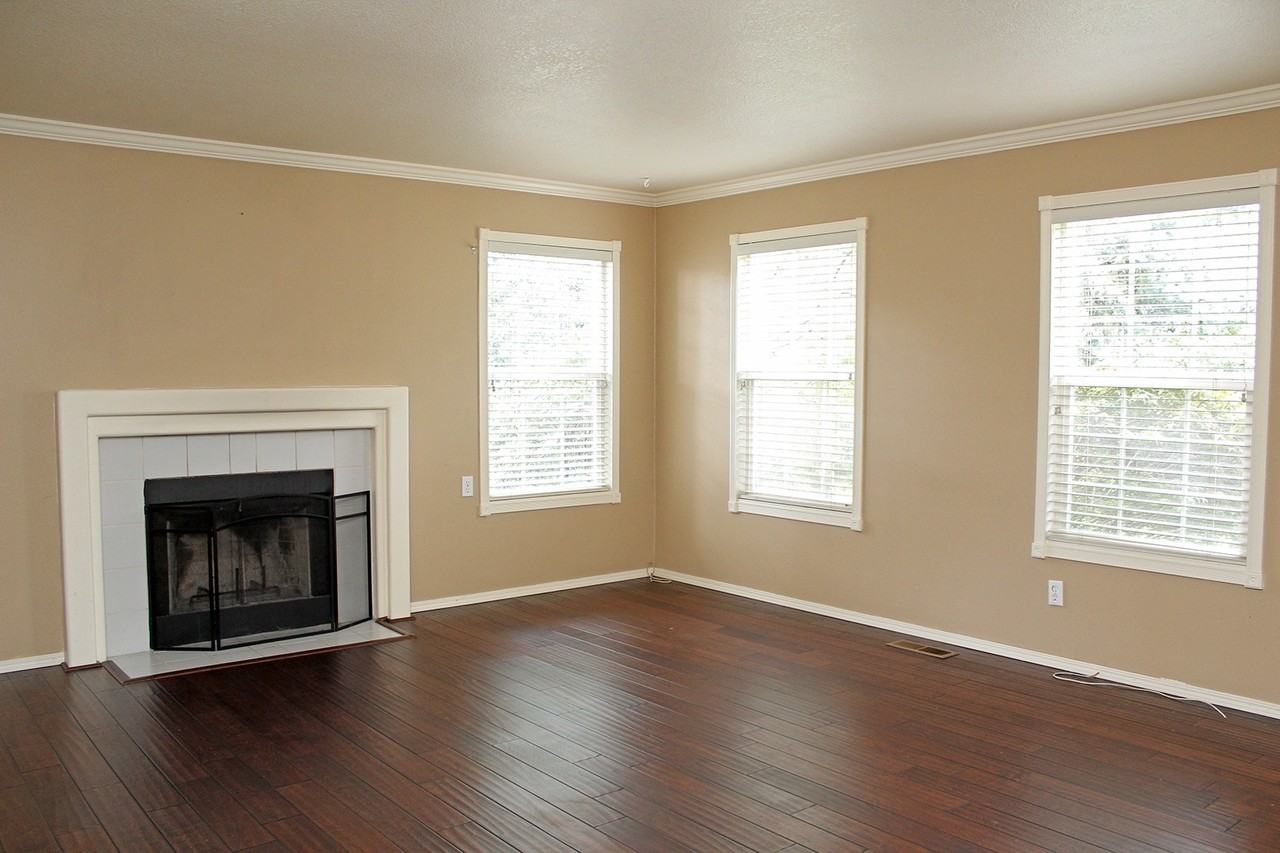 4410 Sw Appletree Pl - Photo 4 of 27
