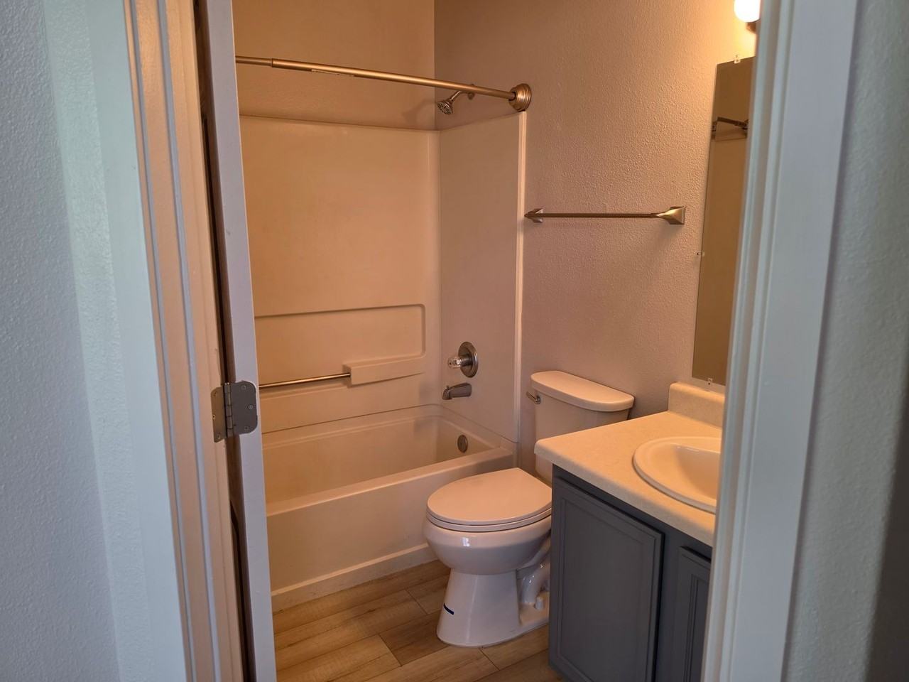2985 Emerald Cir - Photo 6 of 11
