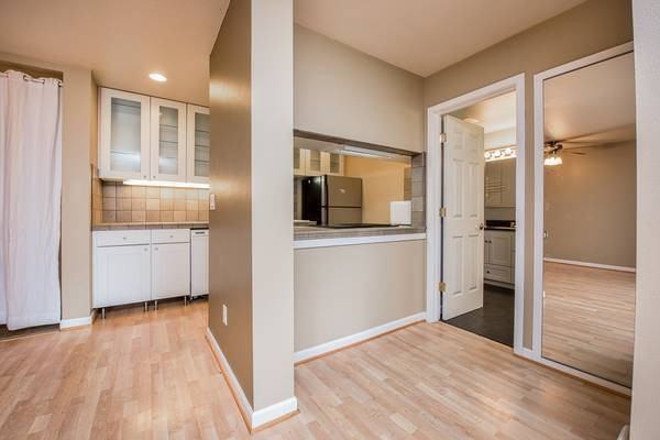 8845 166th Ave Ne #B104 - Photo 5 of 13