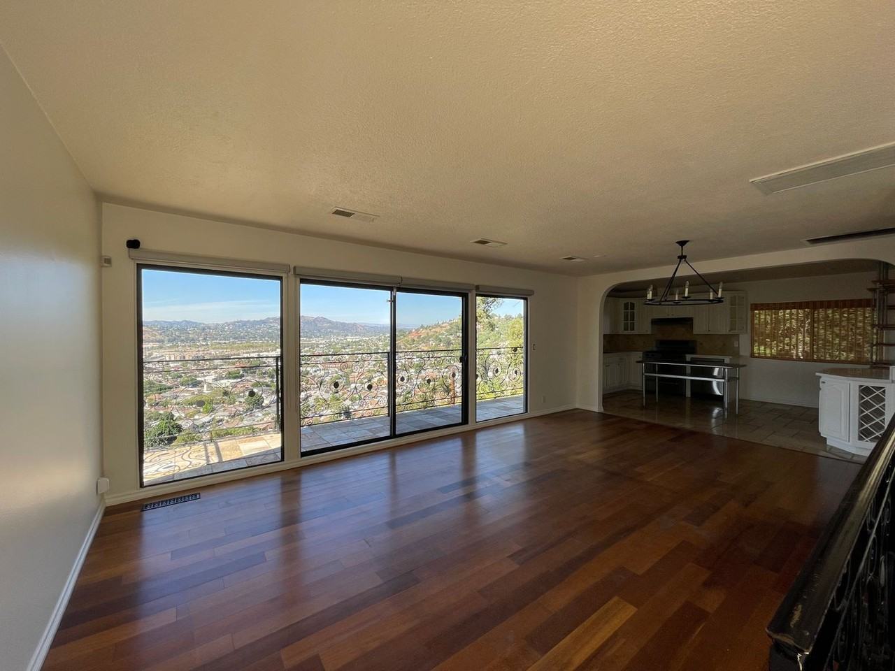 538 Vista Gloriosa Dr - Photo 5 of 40