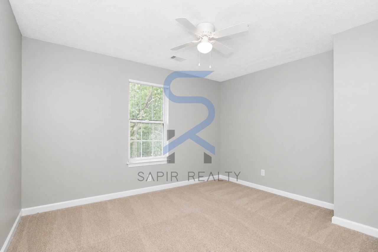 6989 Setters Way - Photo 7 of 17