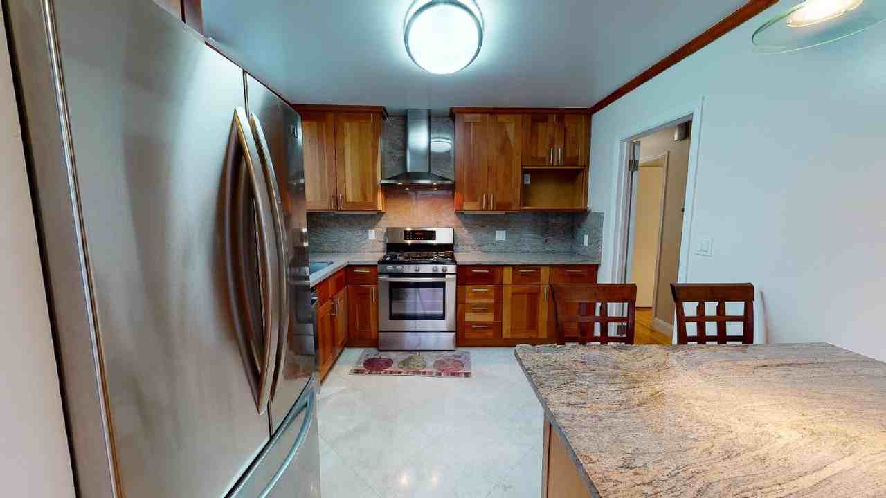 31 Crestline Ave - Photo 5 of 29