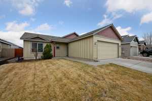 featured image of 953 Sw 25th Ln