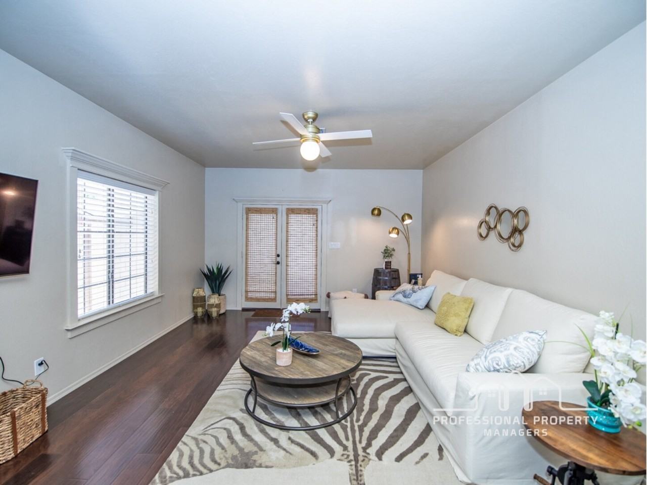 4551 S Agave Ave - Photo 2 of 20