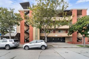 featured image of 1444 Walnut St