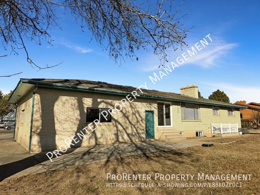 1347 W 1800 N - Photo 3 of 33