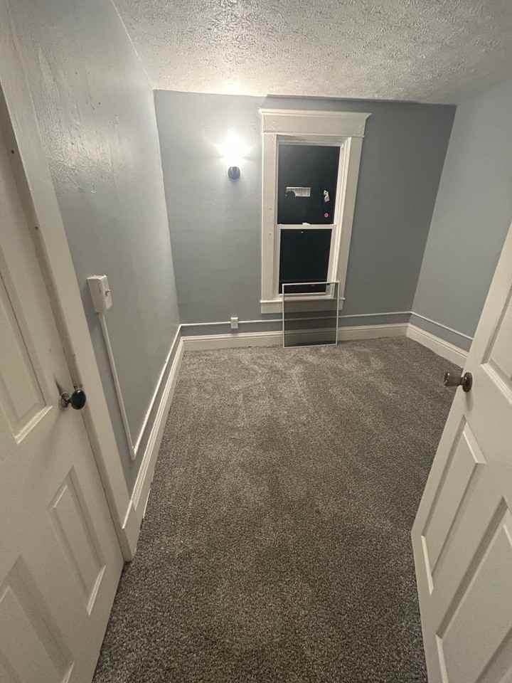 614 N Michigan St - Photo 2 of 20