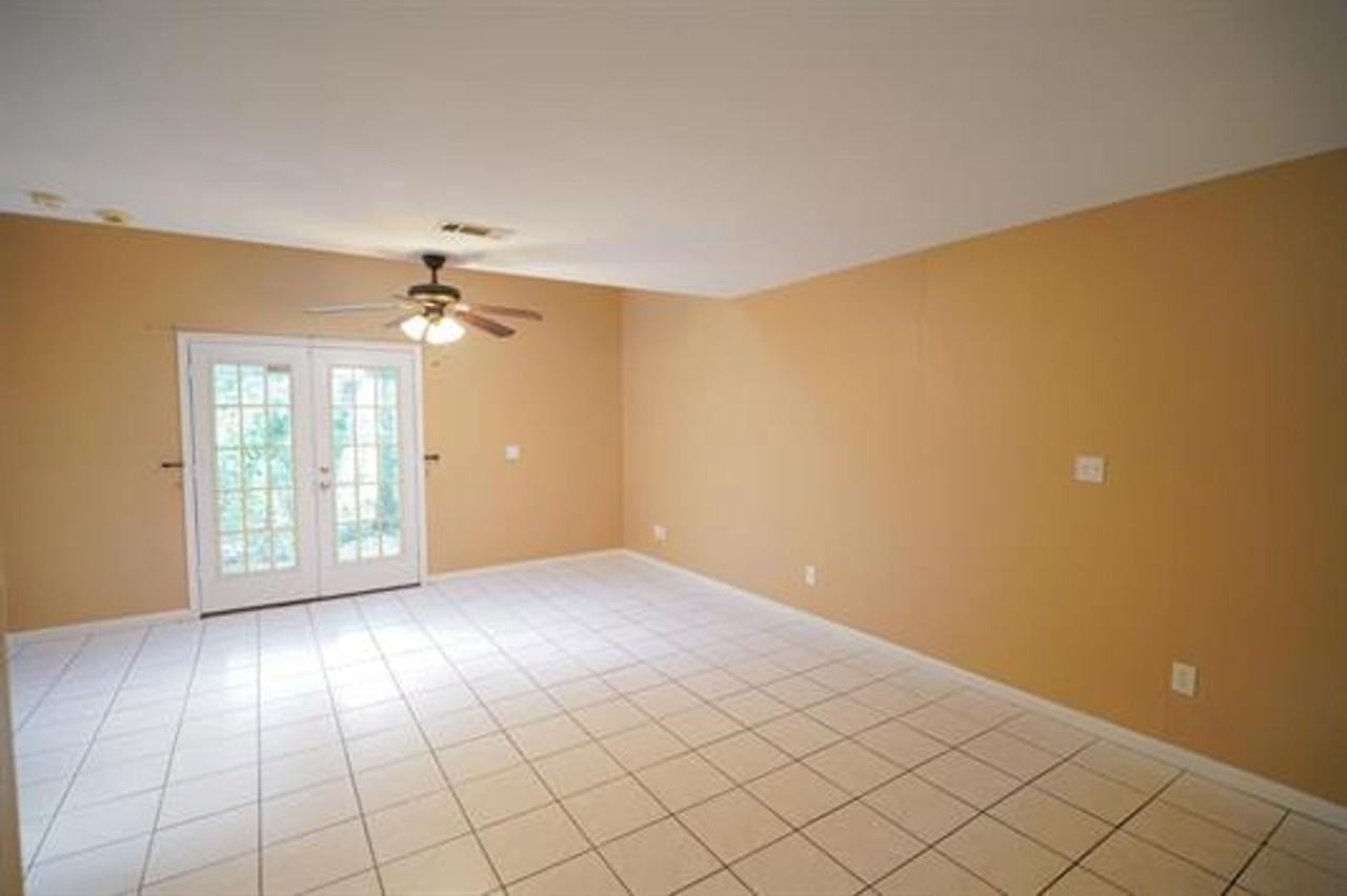 2186 Timberwood Cir N - Photo 6 of 32