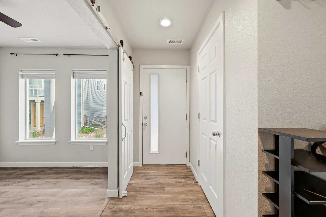5668 Tramore Ct - Photo 4 of 46