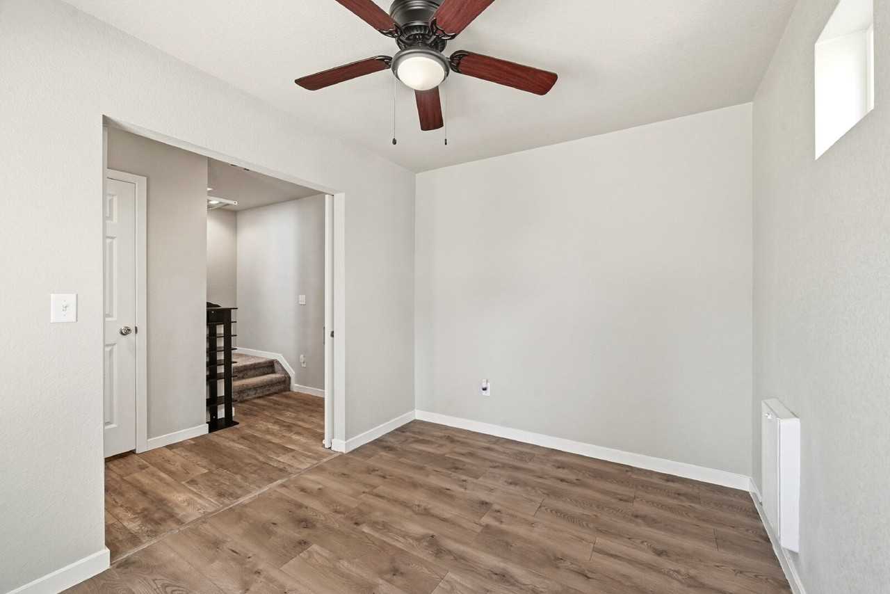 5668 Tramore Ct - Photo 6 of 46
