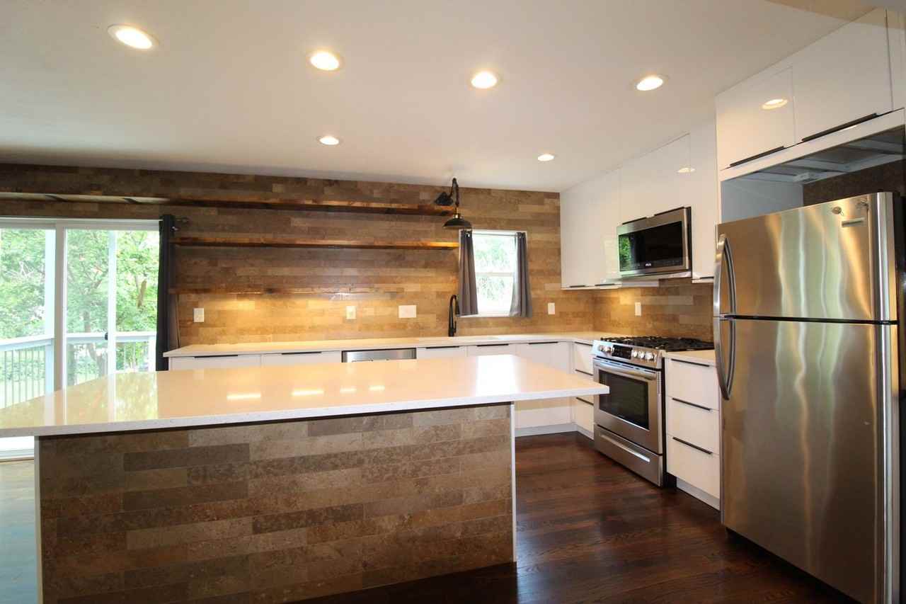5739 Beverly Ln - Photo 7 of 15