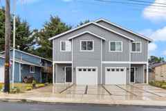 427 Se Inlet Ave - Photo 1 of 1