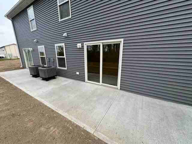 Bruns Dr - Photo 6 of 16
