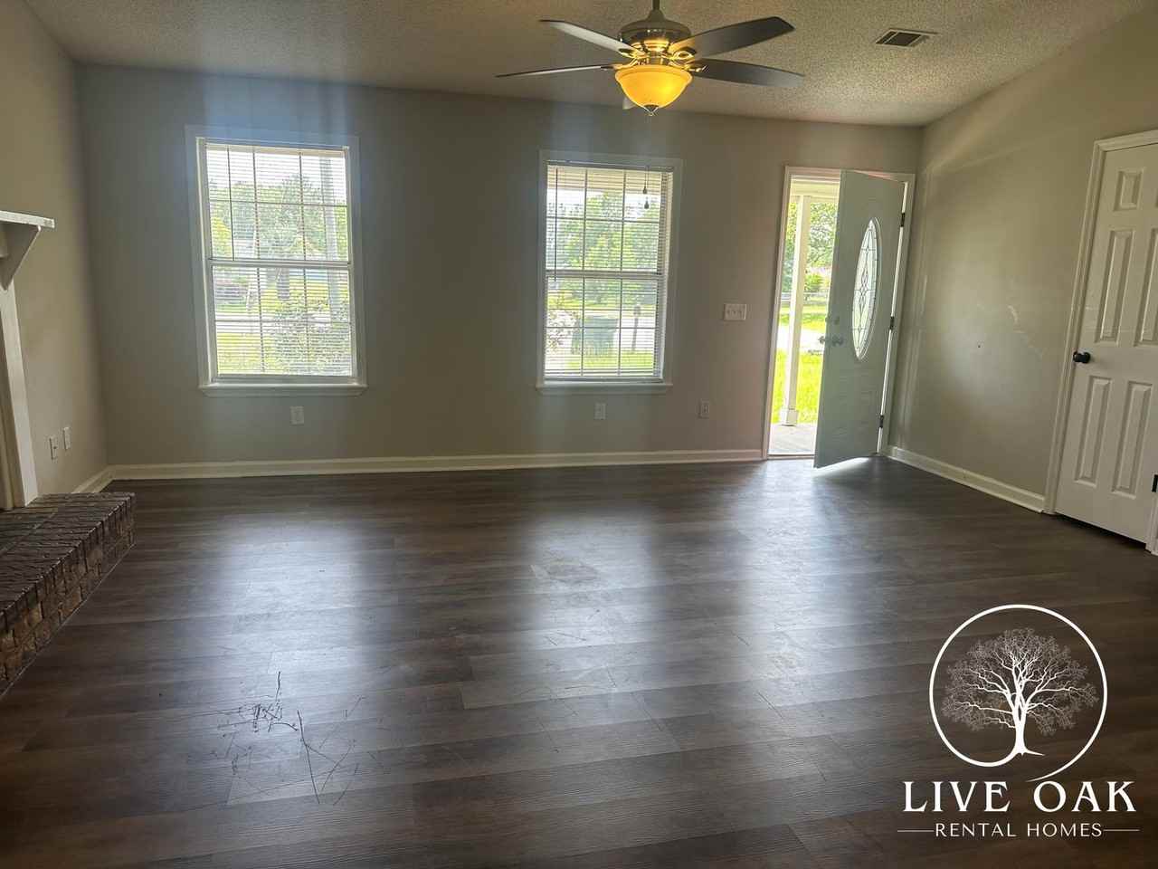 997 Ridgeland Dr - Photo 6 of 13