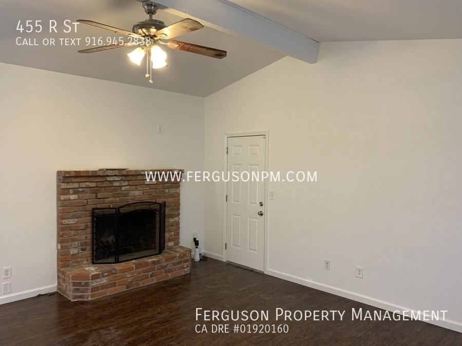 455 R St - Photo 5 of 10