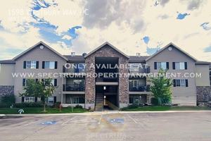 featured image of 1598 Westbury Way #C