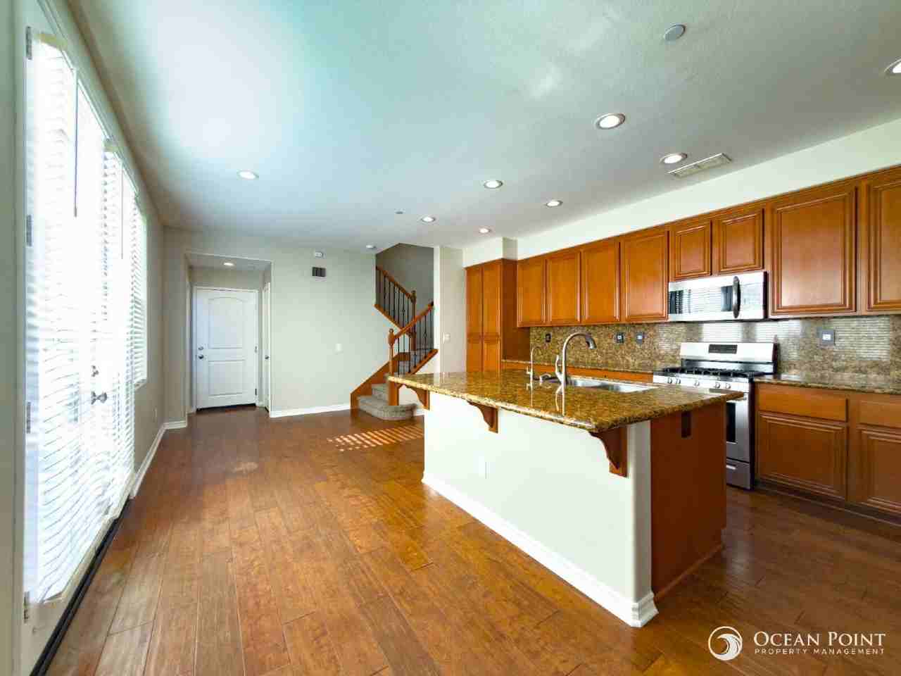 8174 Quartz St - Photo 7 of 24