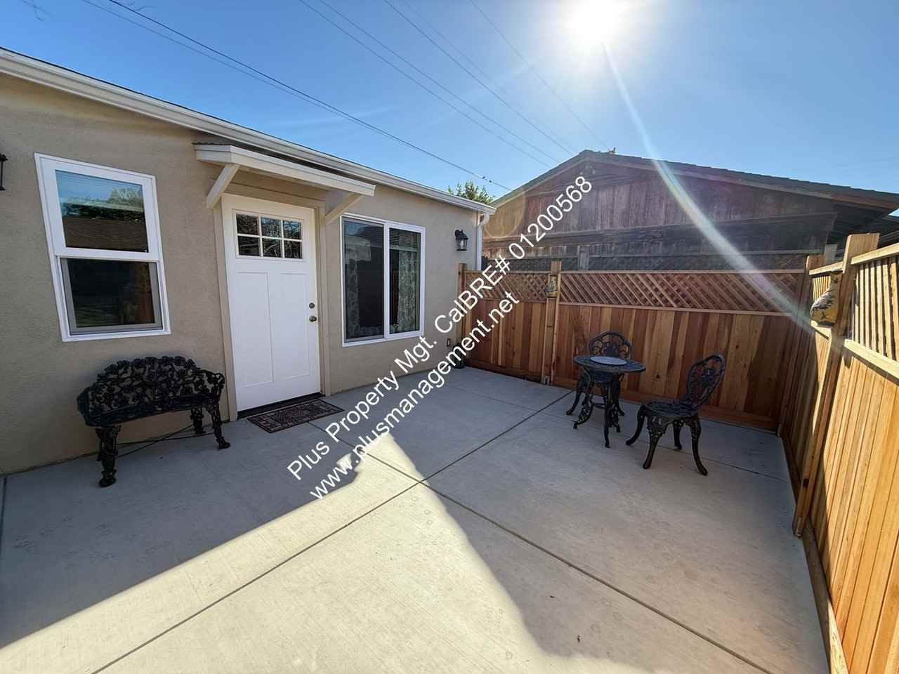912 Haslam Dr #A - Photo 2 of 30