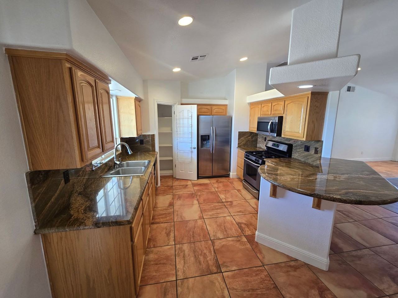 61818 Alta Mesa Dr - Photo 4 of 19
