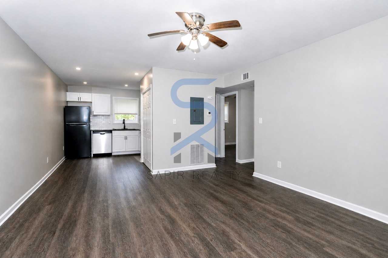371 Lanier St Nw Apt 1 - Photo 5 of 14
