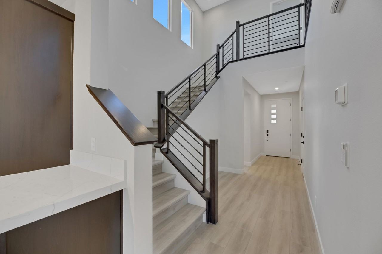 2611 Chance Canyon St - Photo 3 of 39
