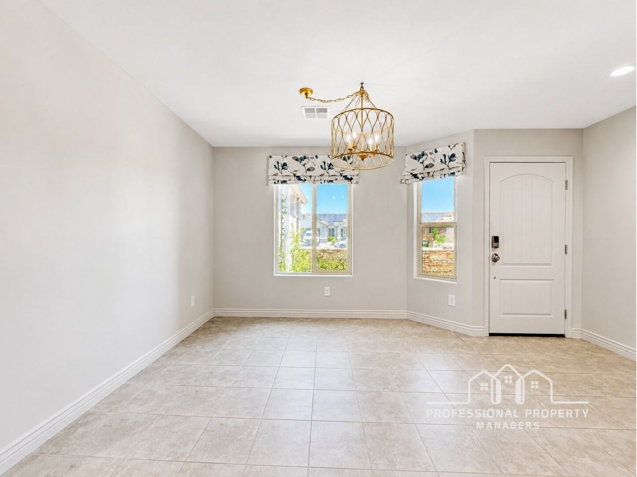 10203 E 34th Pl - Photo 2 of 24