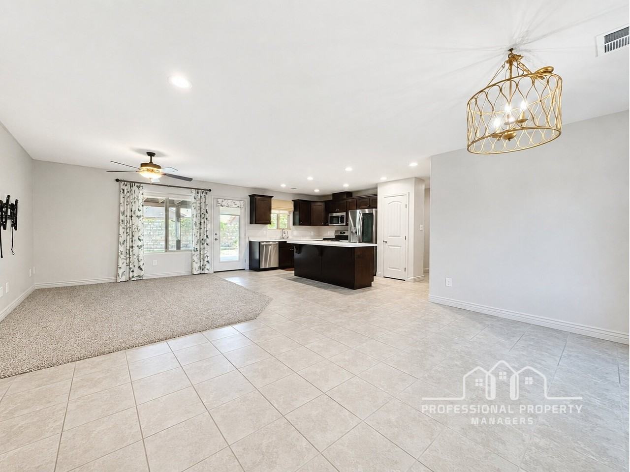 10203 E 34th Pl - Photo 6 of 24