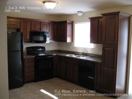 1343 Nw Hidden Ridge Ct - Photo 2 of 4