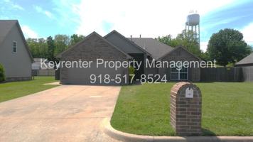 featured image of 25620 Briar Dr