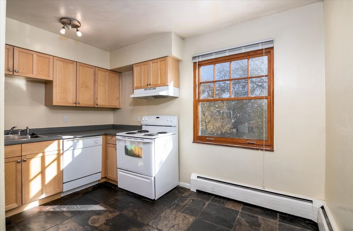 43 N Sherman St #101 - Photo 6 of 13