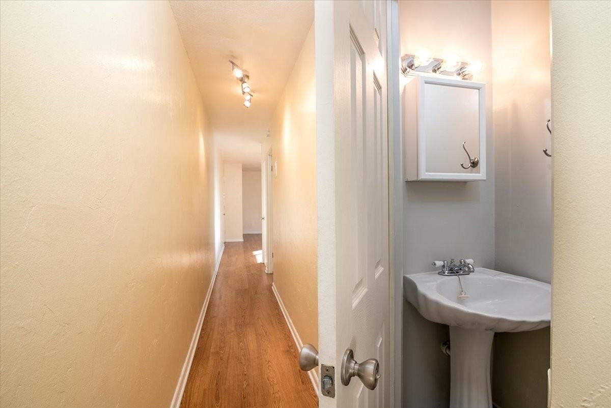 43 N Sherman St #101 - Photo 7 of 13