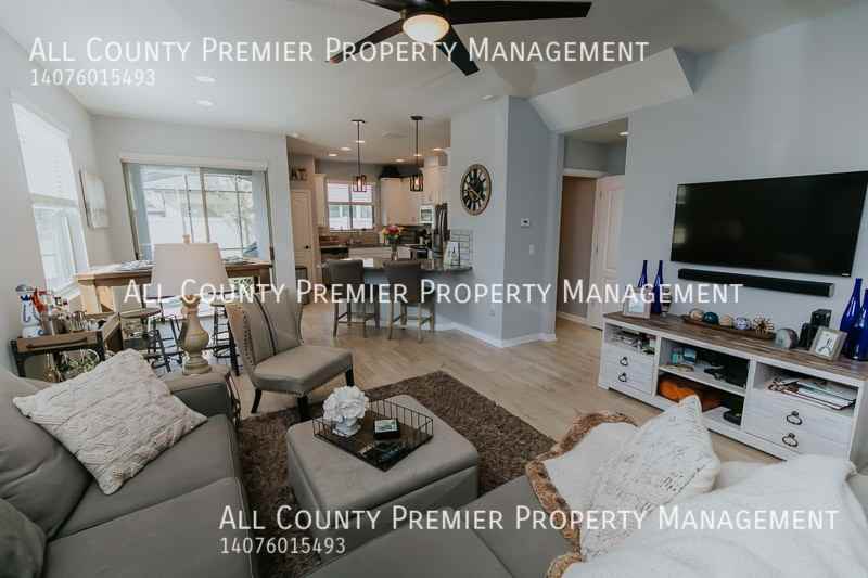 2525 Egret Shores Dr - Photo 4 of 20
