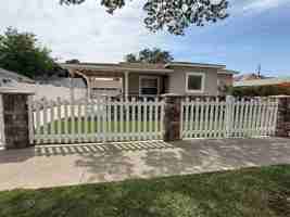 featured image of 515 N Shelton St