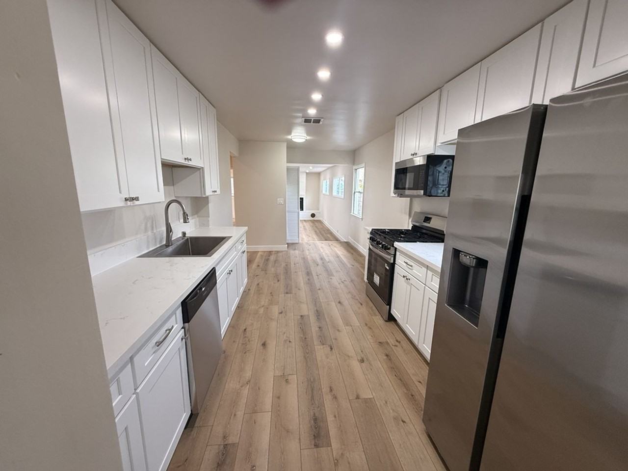 515 N Shelton St - Photo 6 of 20