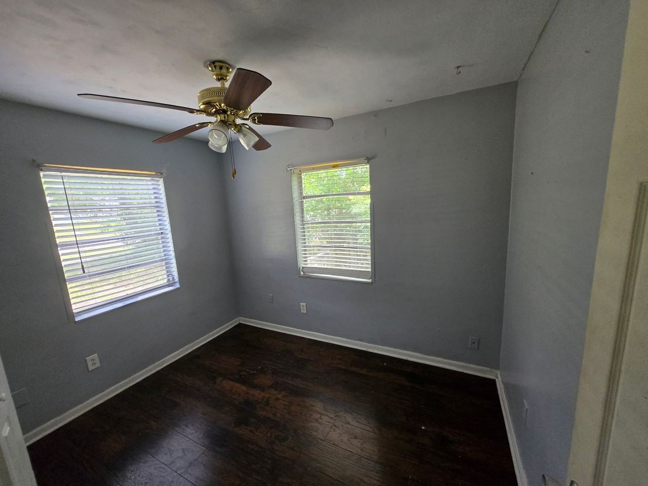 1282 Whitewood Dr - Photo 3 of 11