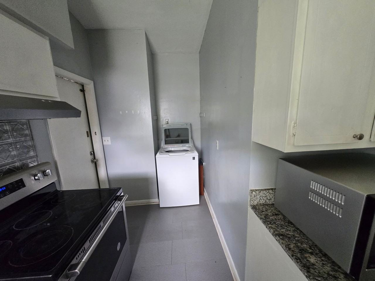 1282 Whitewood Dr - Photo 4 of 11