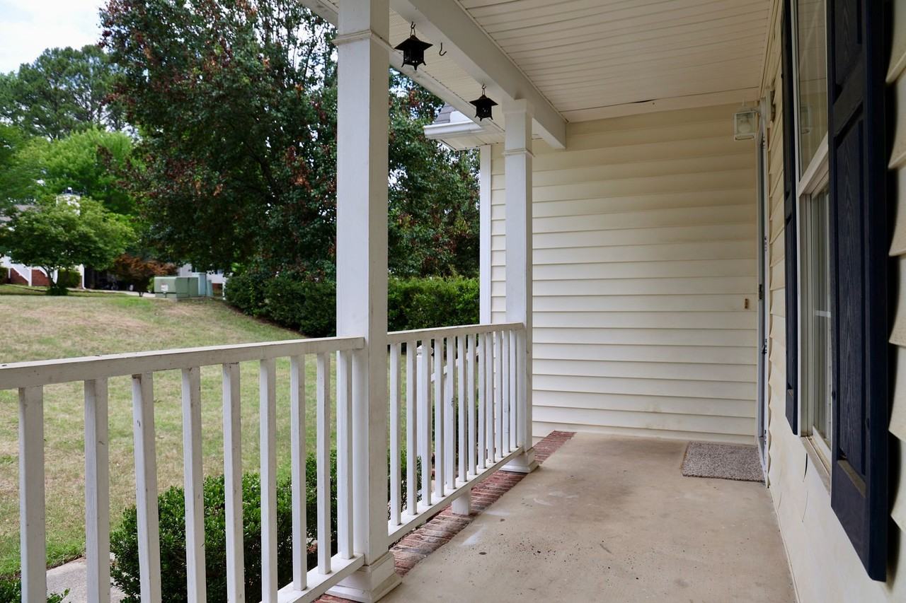 903 Delham Rd - Photo 4 of 27