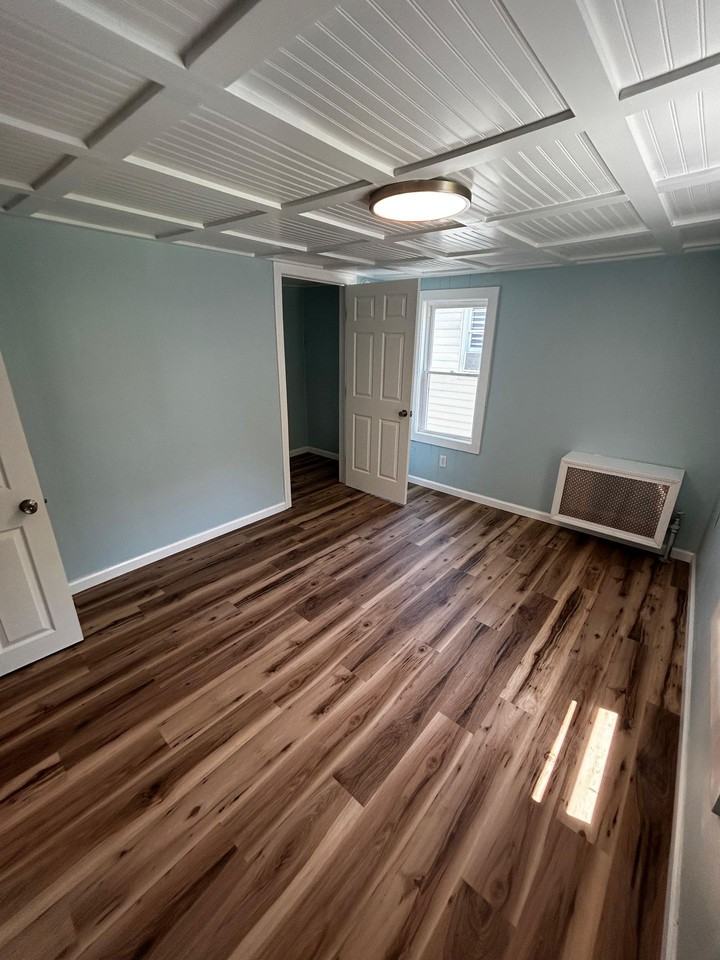 305 Jackson St - Photo 3 of 41
